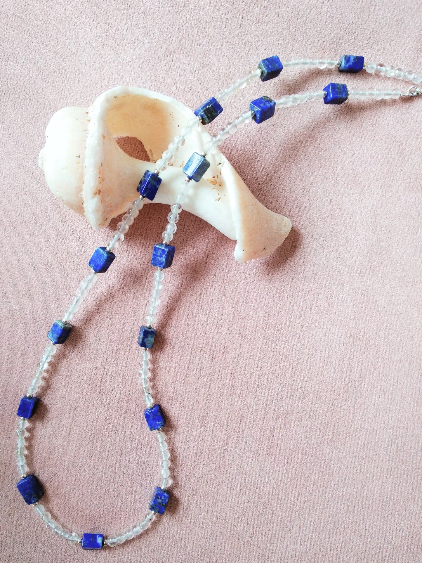 Collar lapislazuli con cuarzo cristal