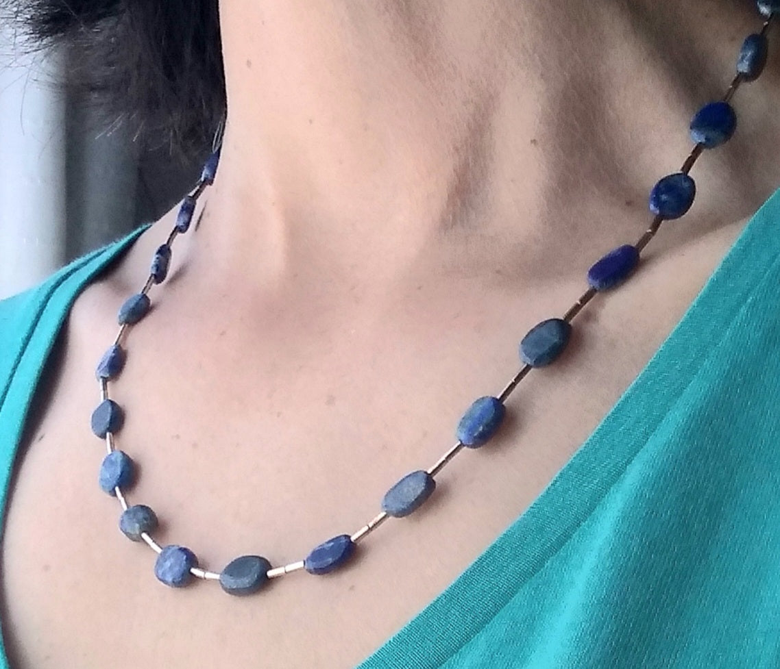 Collar lapislazuli piedra ovalada y plata